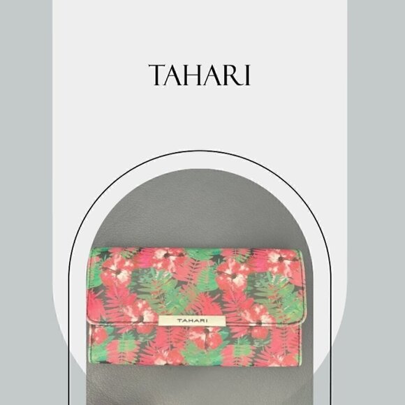 COPY - TAHARI Red Faux Leather RFID Wallet (8x4) - Picture 1 of 6